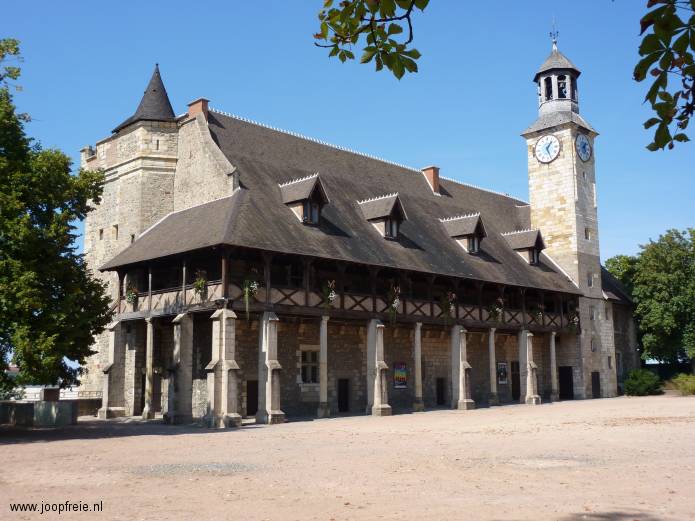 Kasteel Hertogen van Bourbon in Montlucon